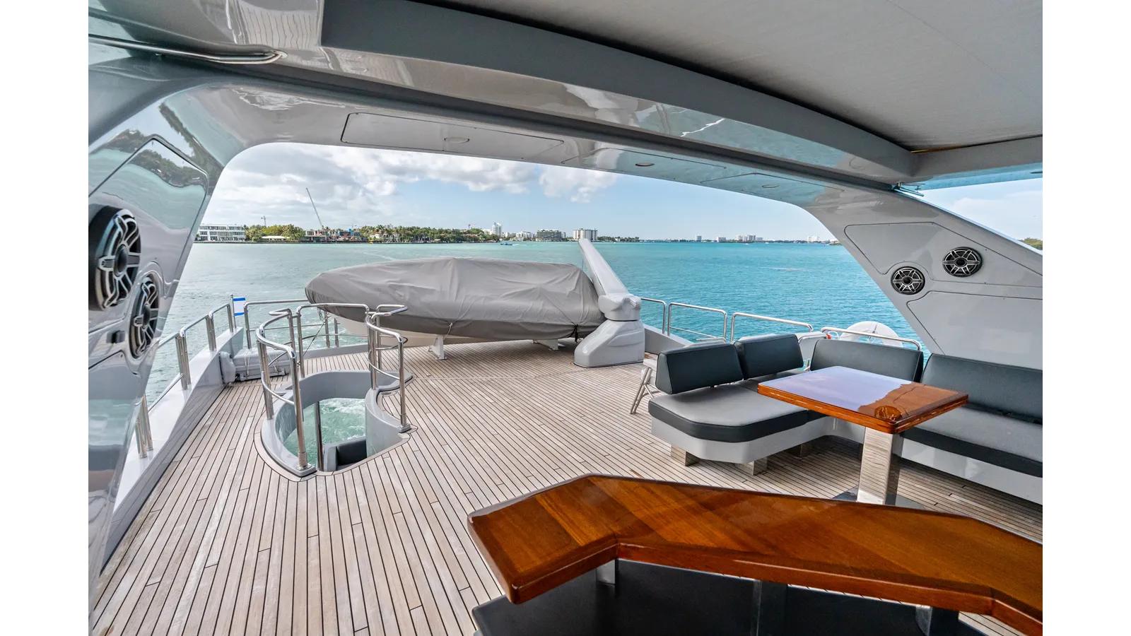 Knot Woke yacht sale