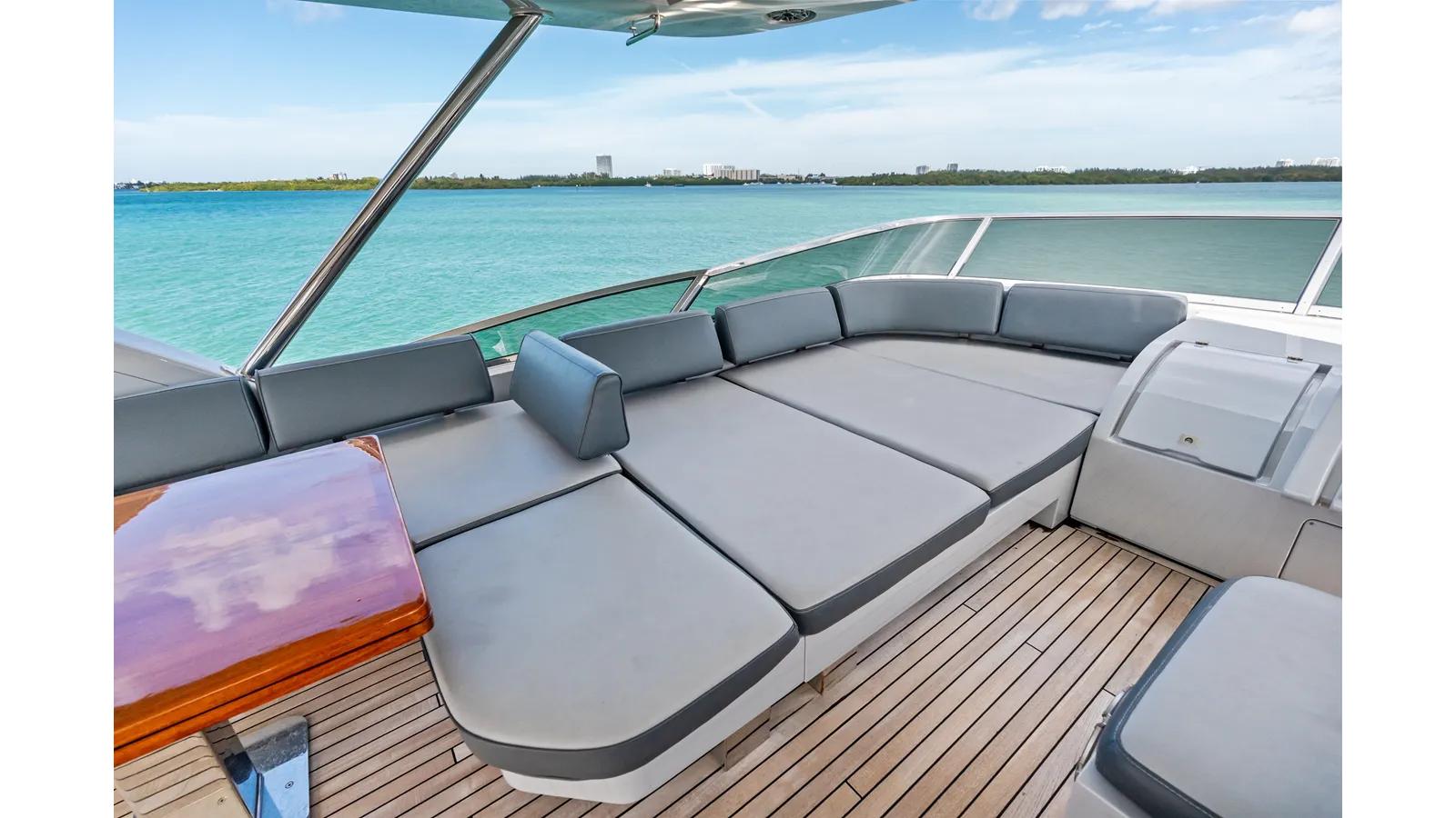 Buy a Knot Woke - Azimut Yachts at Shestakov Yacht Sales