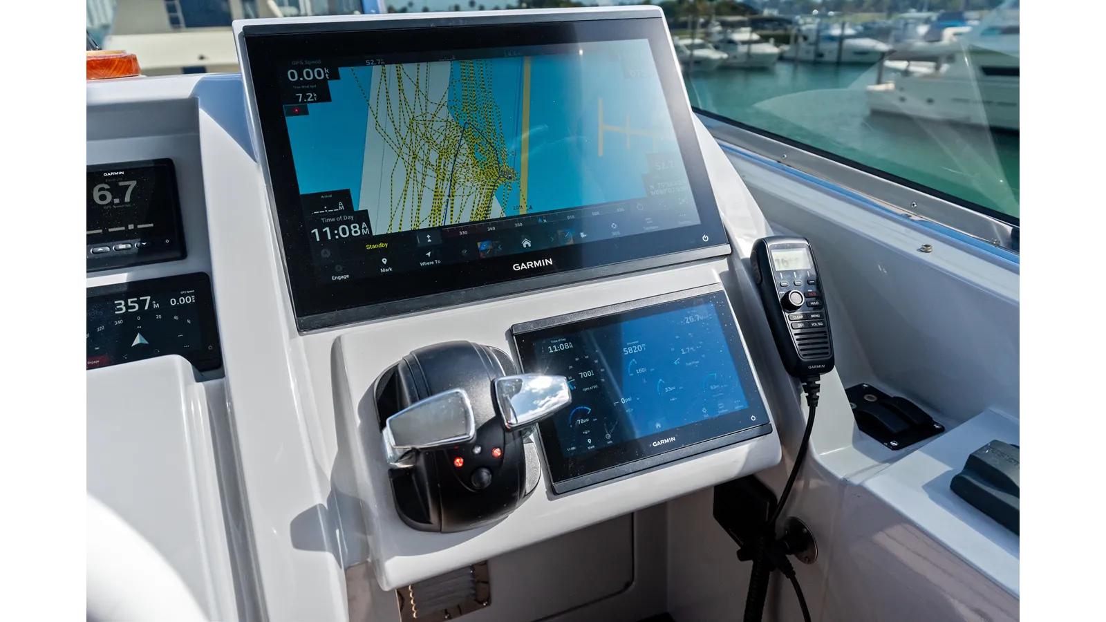 best yacht sales deals Knot Woke Flybridge