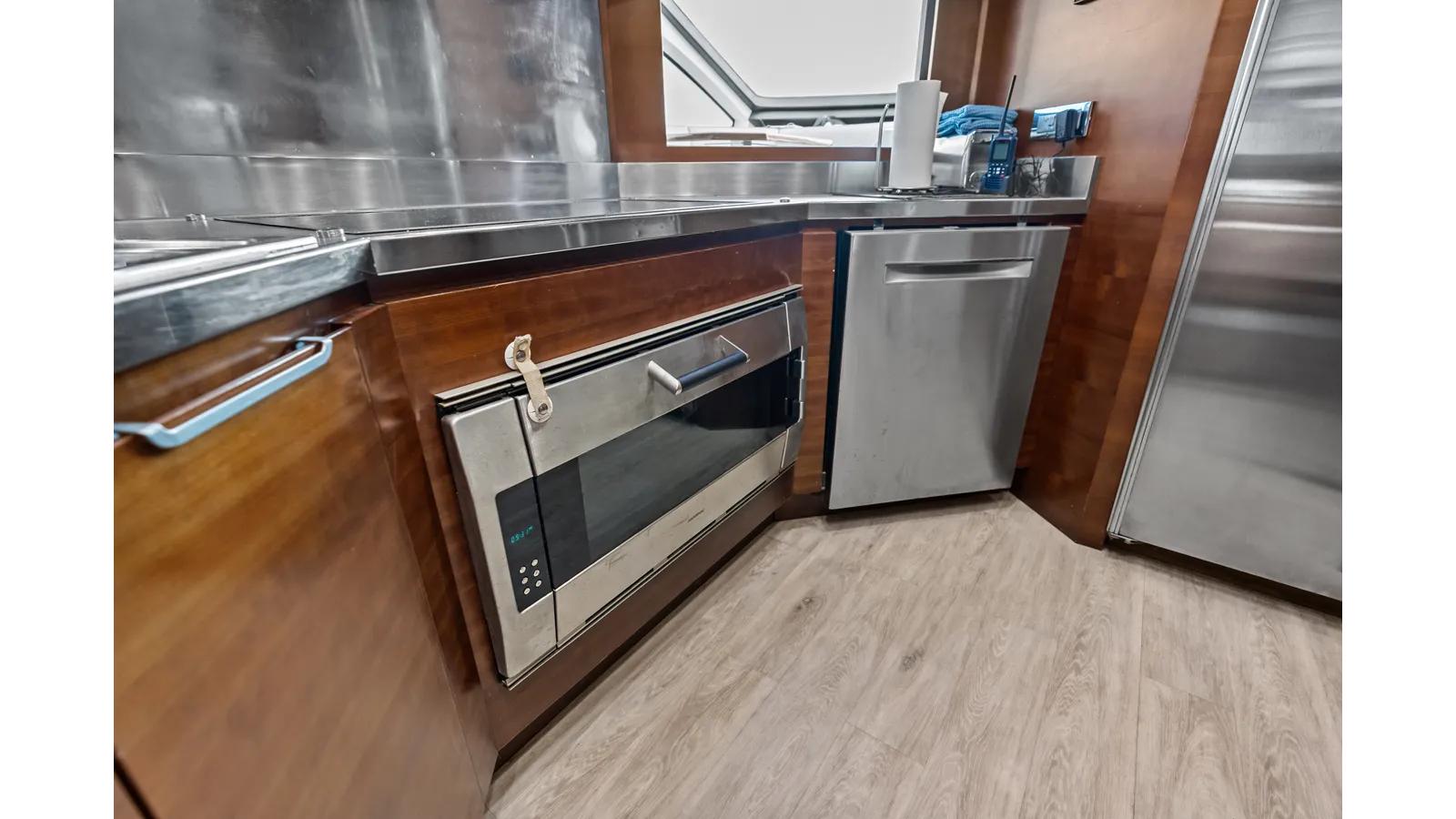 Buy a Knot Woke 85 at Shestakov Yacht Sales