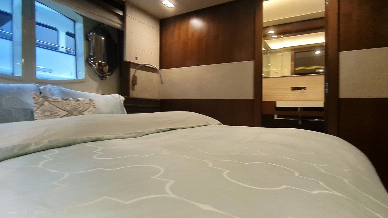 Купить яхту OXYGEN 2015 в Shestakov Yacht Sales