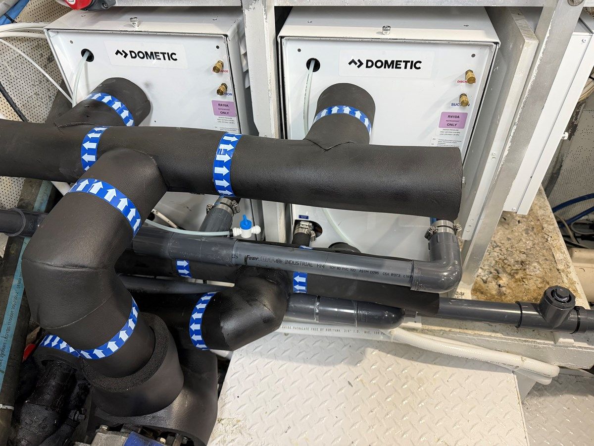 the best price on MON SHERI