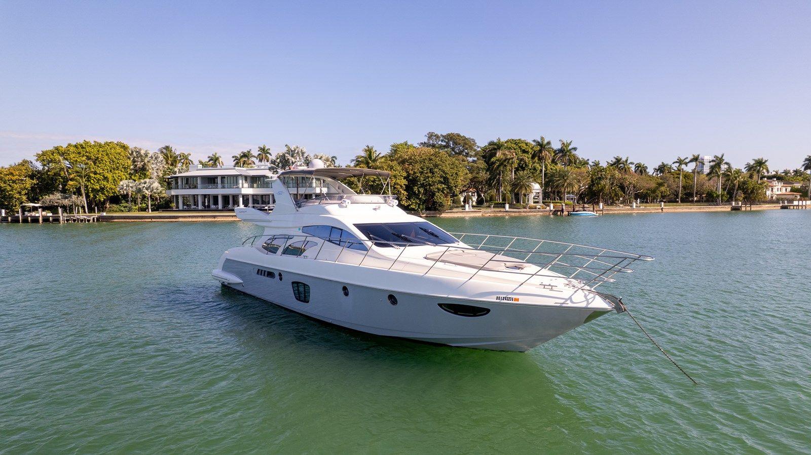 Buy a yacht Bellami Too 2008