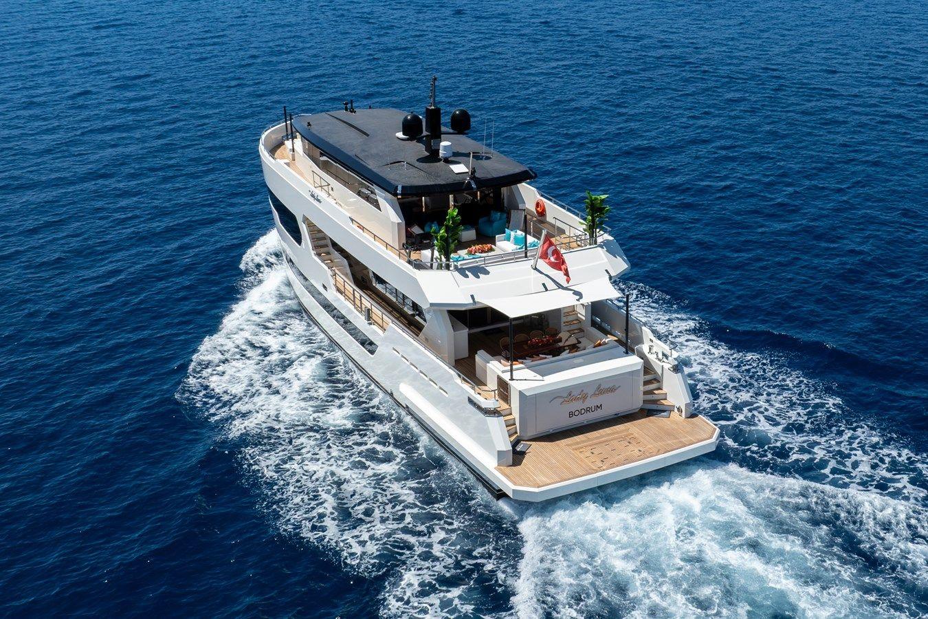 the best price on LADY LUNA 2025