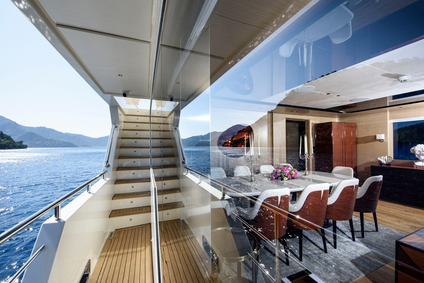 LADY LUNA - MARTI YACHTS