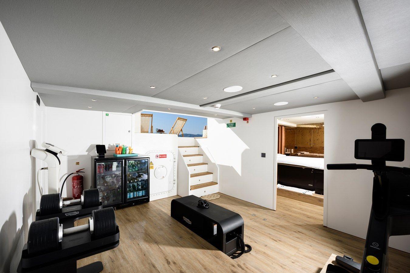 LADY LUNA - MARTI YACHTS