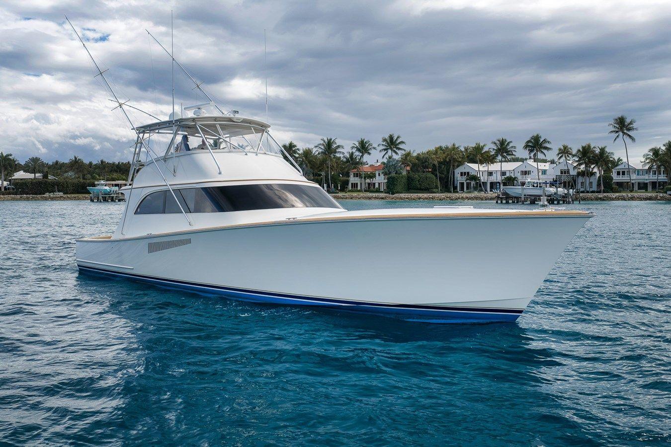 TWIN TALES Convertible yacht sale