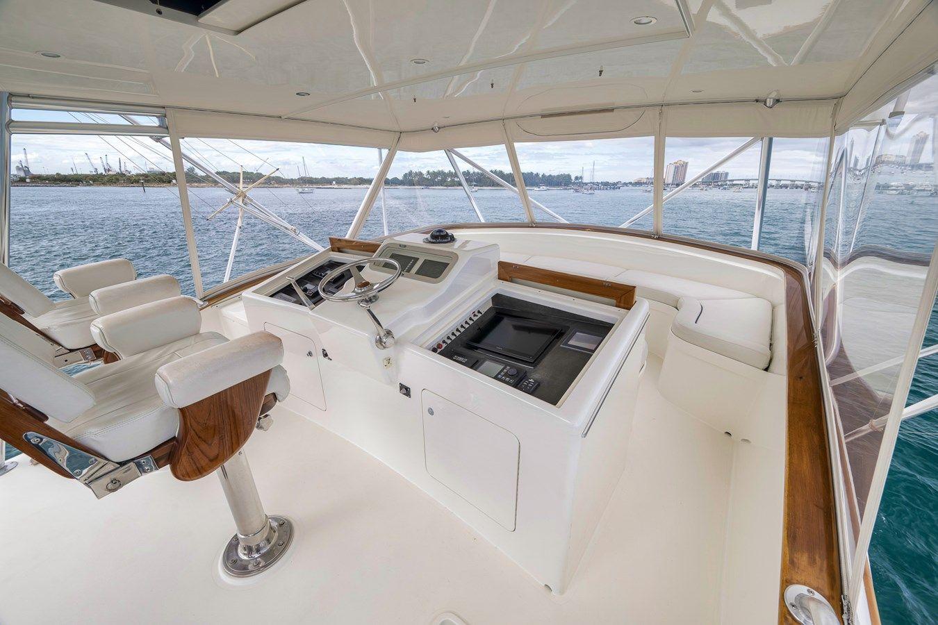 TWIN TALES Convertible