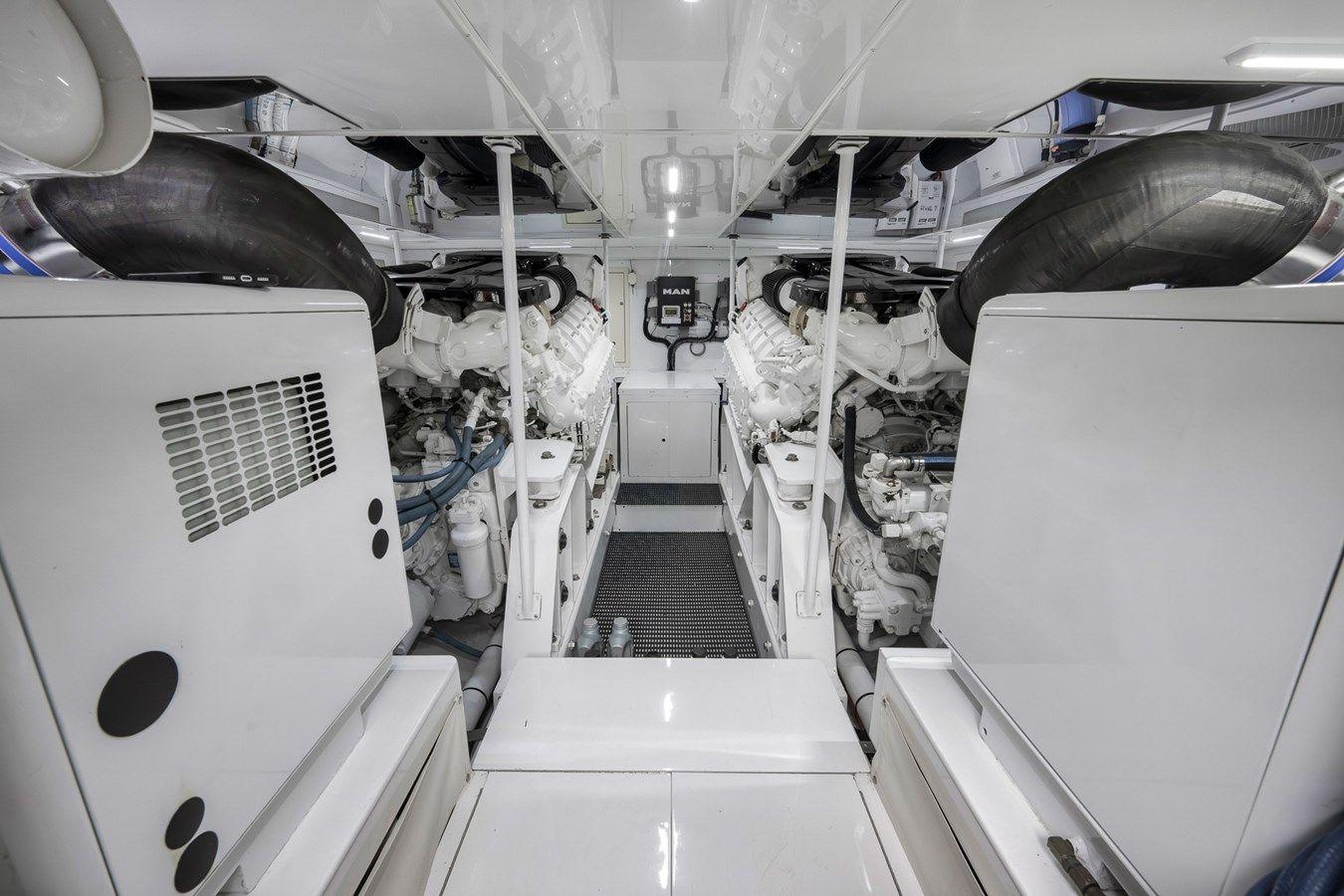 best yacht sales deals TWIN TALES Convertible