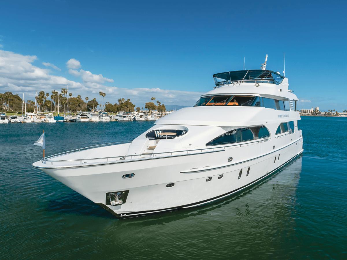 Buy a White Lotus 107 at Shestakov Yacht Sales