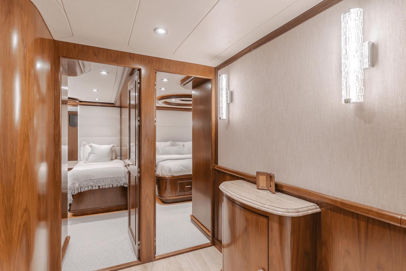 Buy a yacht White Lotus 107