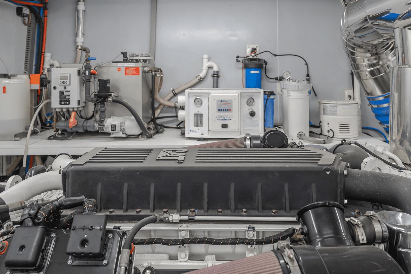 White Lotus - PRESIDENT YACHTS yacht sale