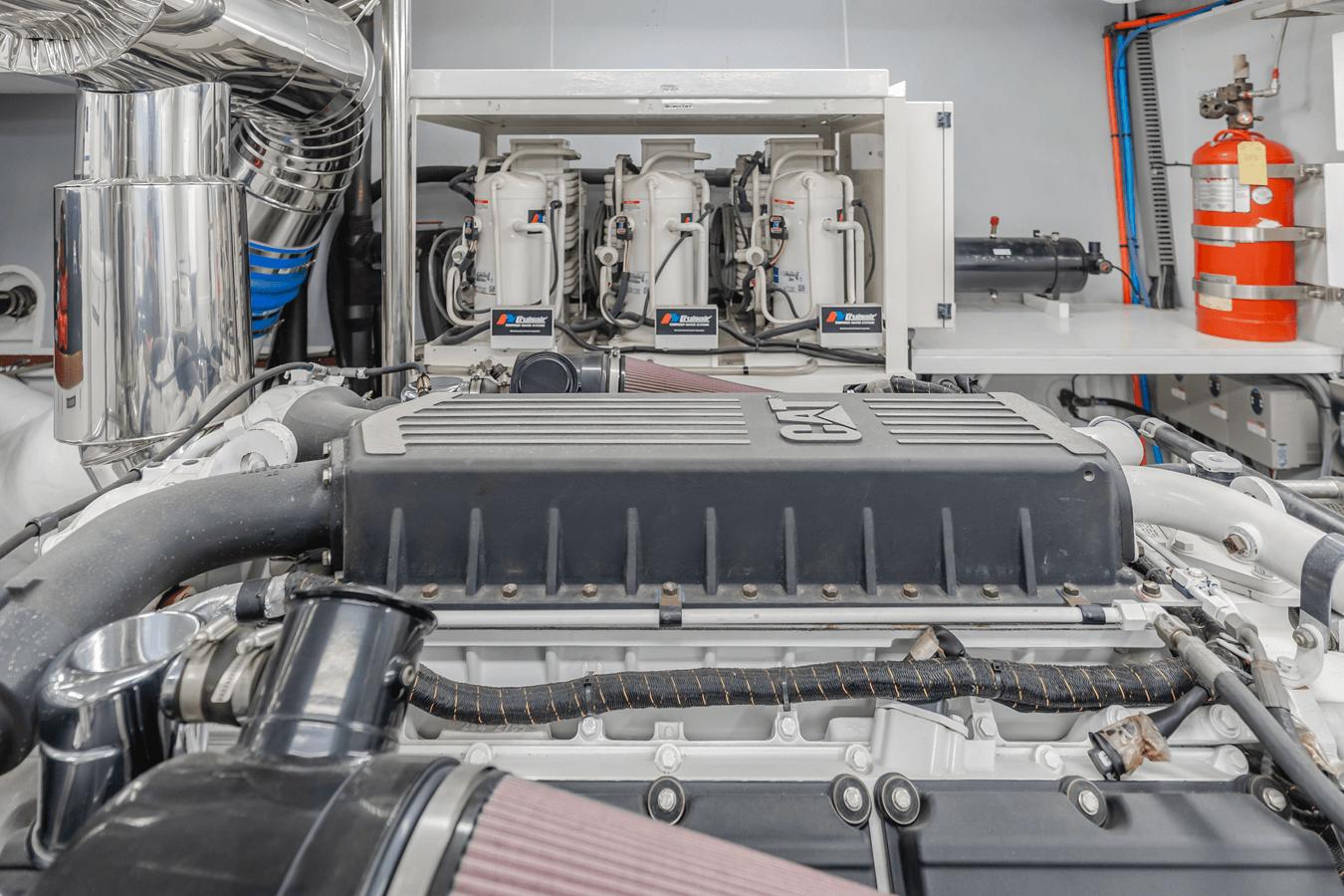 Buy a White Lotus 2011 at Shestakov Yacht Sales