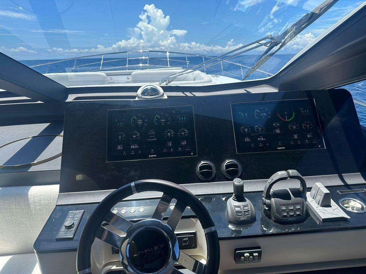 Buy a yacht Angel Fly 78