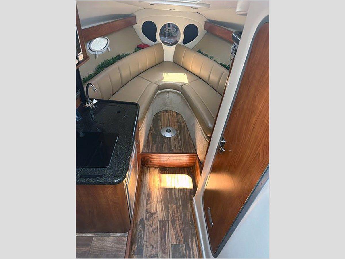 28' Rinker 2011 280 - RINKER price