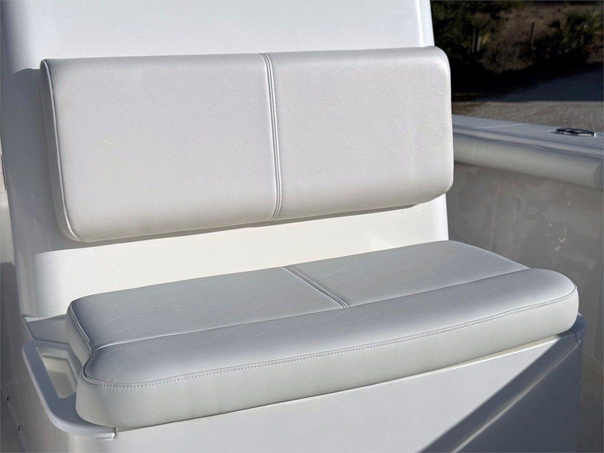 Buy a 24' Everglades 2017 243 CC 2017 at Shestakov Yacht Sales