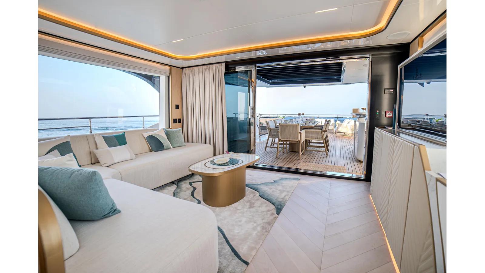 100 TERRACE 100 Terrace