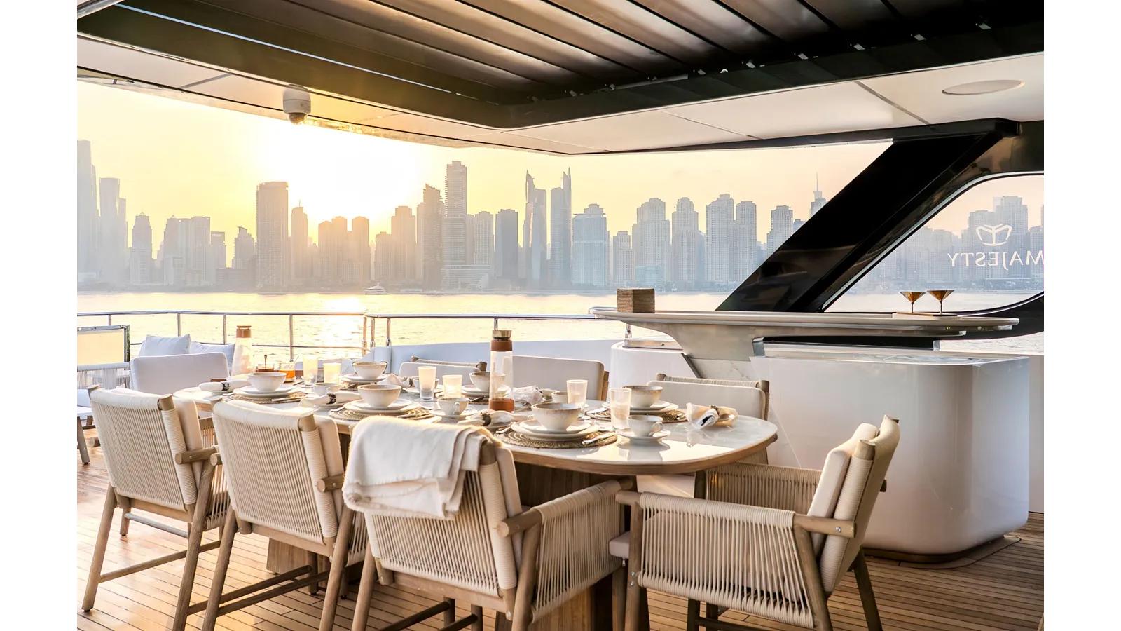 the best price on 100 TERRACE - Majesty Yachts