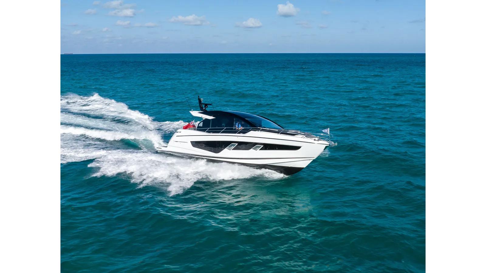PREDATOR 65 - Sunseeker yacht sale