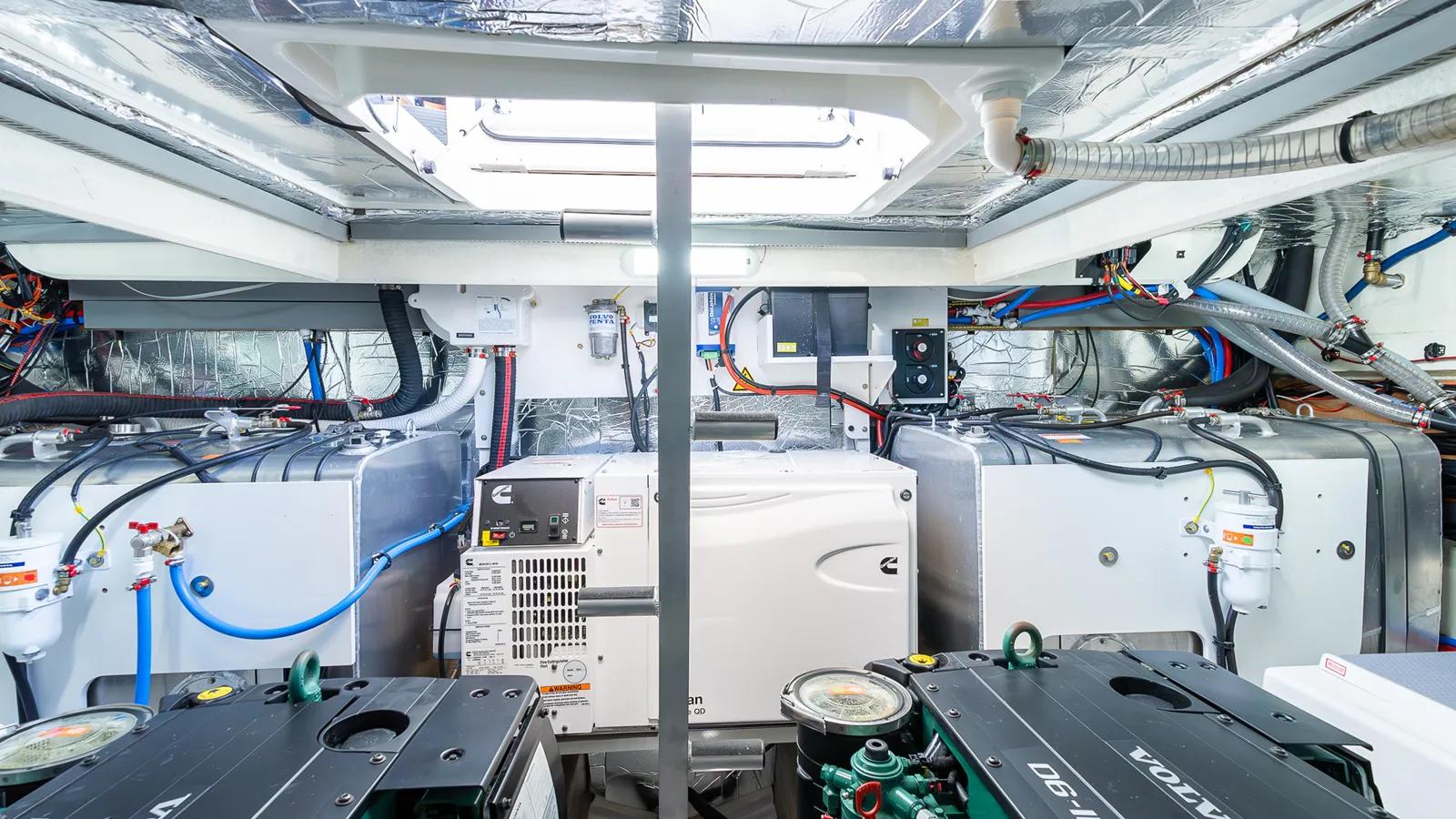 the best price on F4.9 F4.9