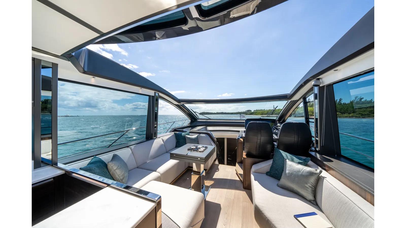 PREDATOR 65 - Sunseeker yacht sale