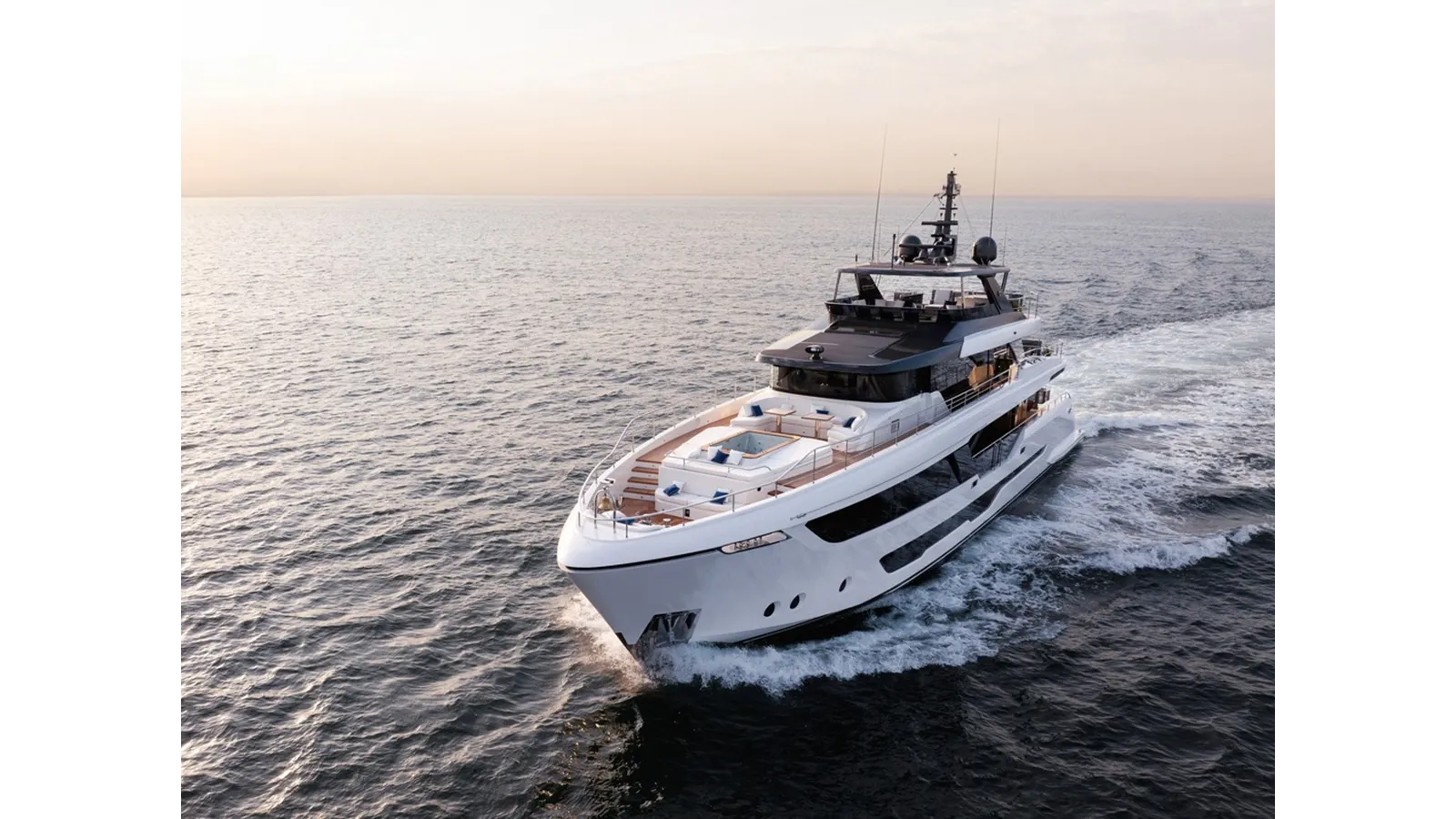 MAJESTY 112 - Majesty Yachts yacht sale