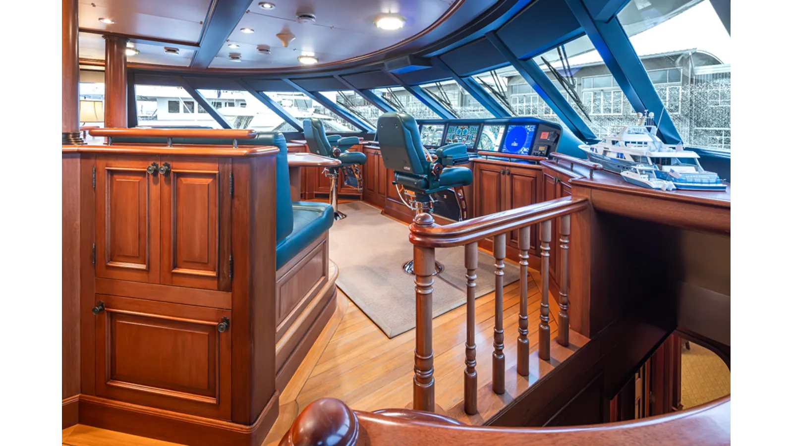 Лучшая цена на Marlinda Flybridge Motoryacht