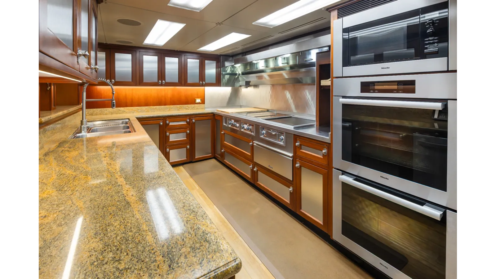 Лучшие предложения покупки яхты Marlinda 132