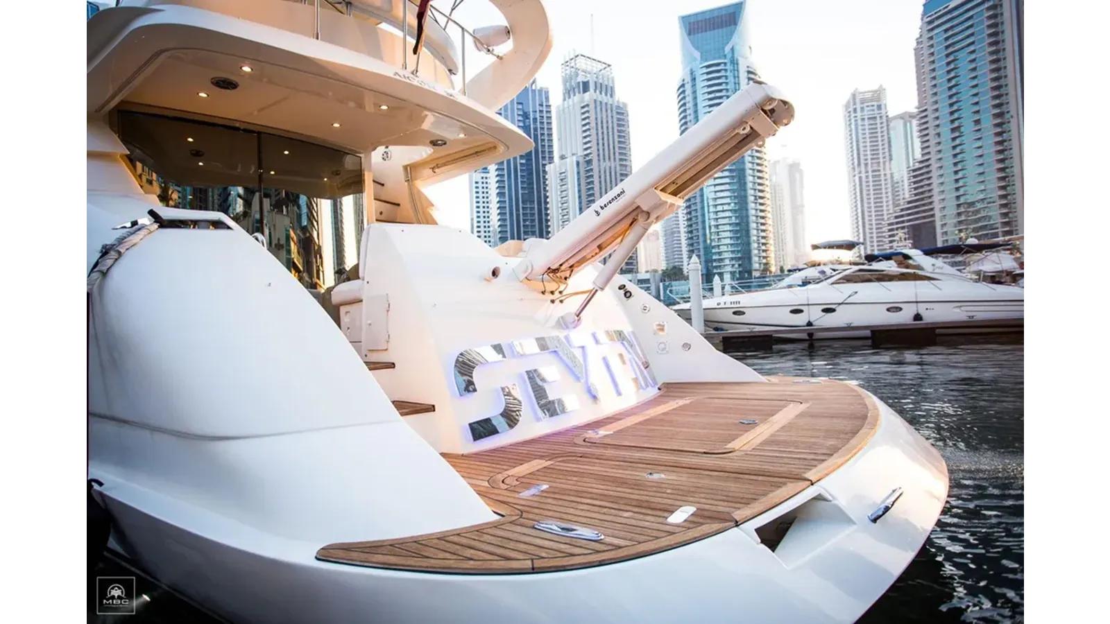 Buy a yacht Seven 2007