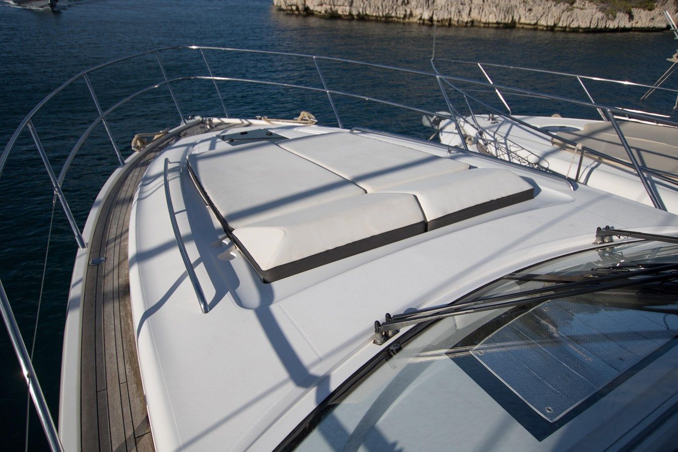 Стоимость яхты Princess V48 Open V48 Open