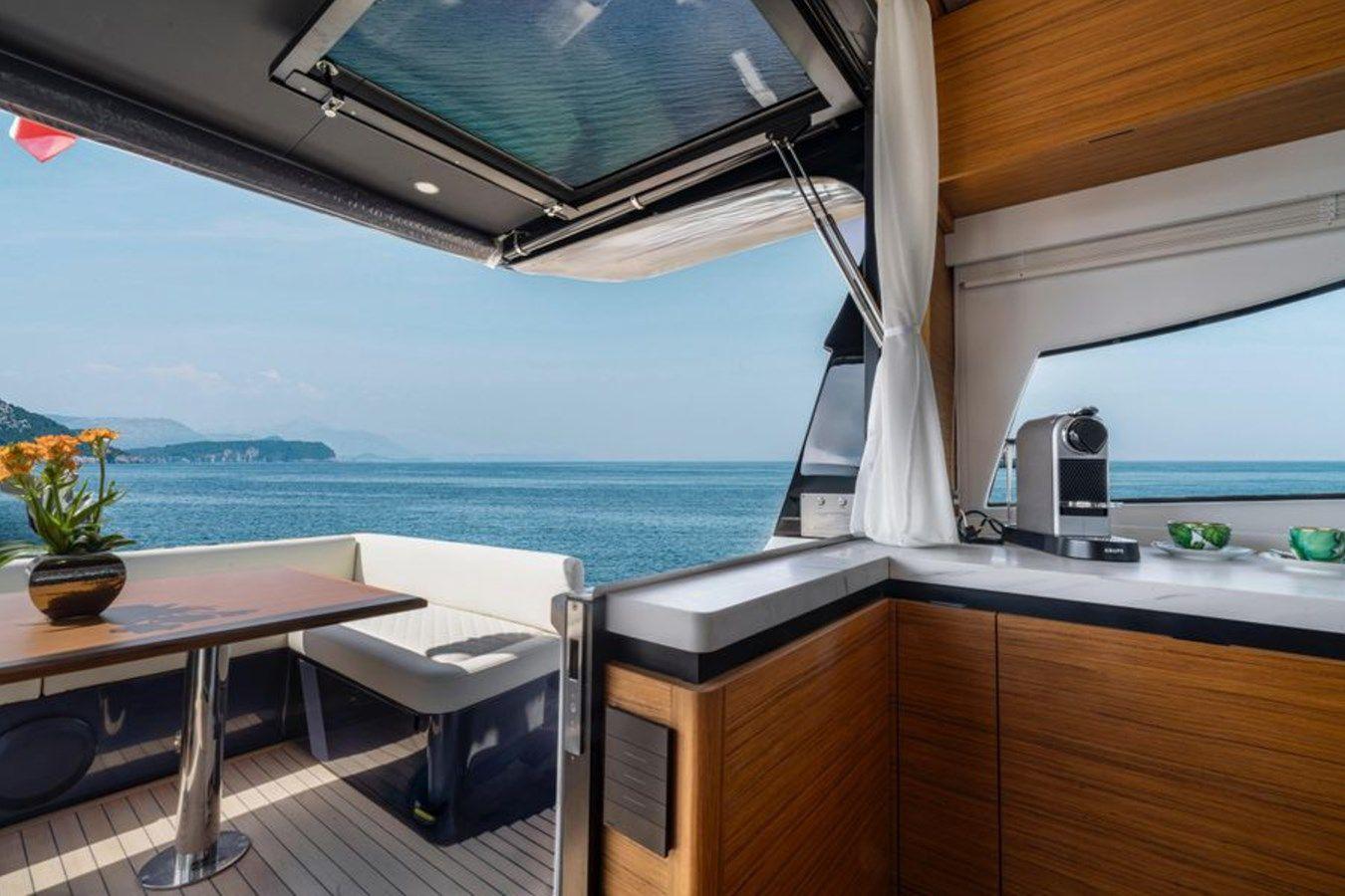 TEAM JAIG - SOLARIS YACHTS yacht sale