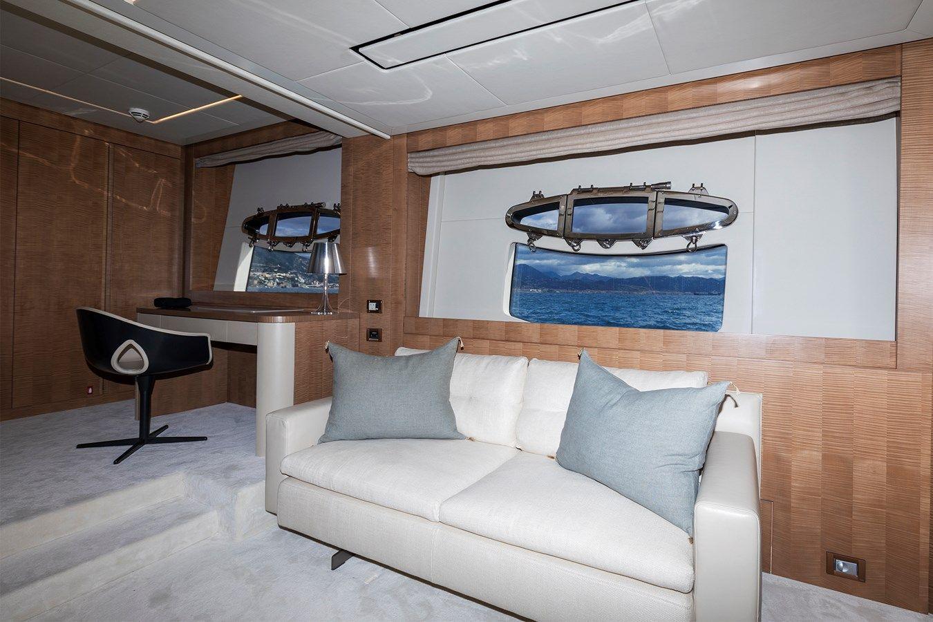 Buy a yacht GRACE - PERSHING