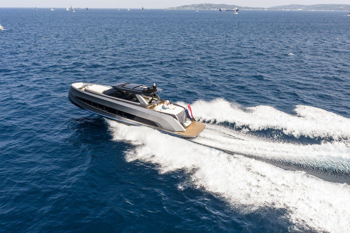 the best price on COOLR