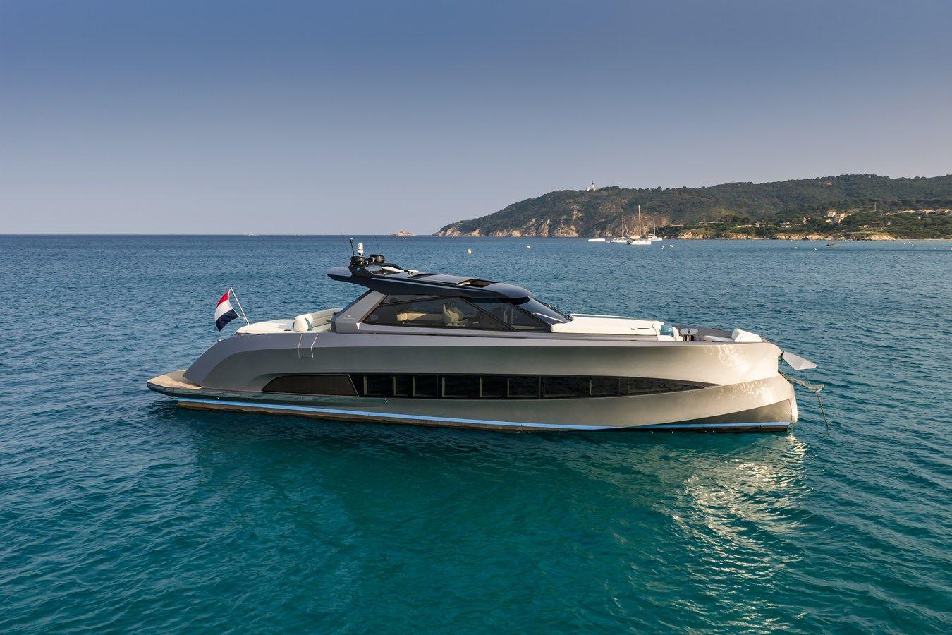 COOLR - STEELER YACHTS price