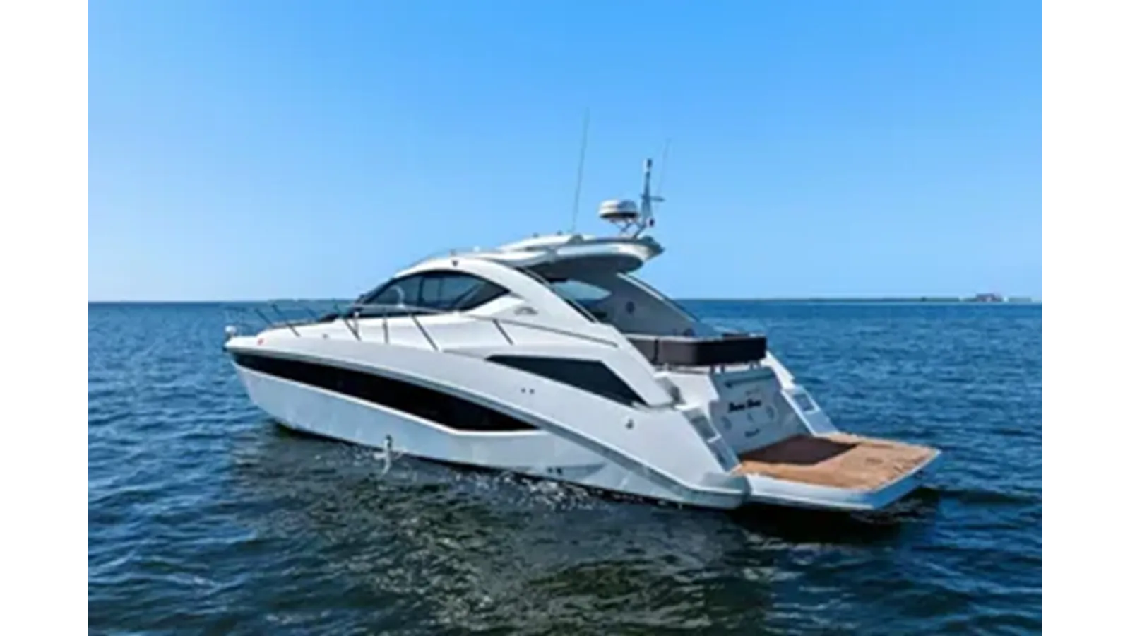 Купить яхту BOARD ROOM 38 в Shestakov Yacht Sales