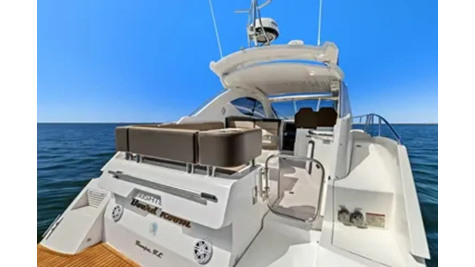 Стоимость яхты BOARD ROOM