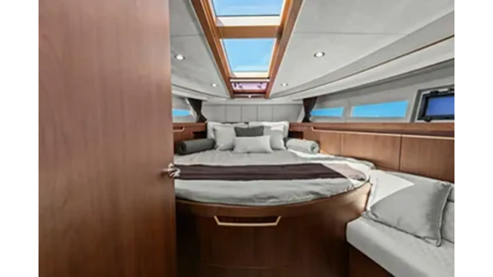 Купить BOARD ROOM