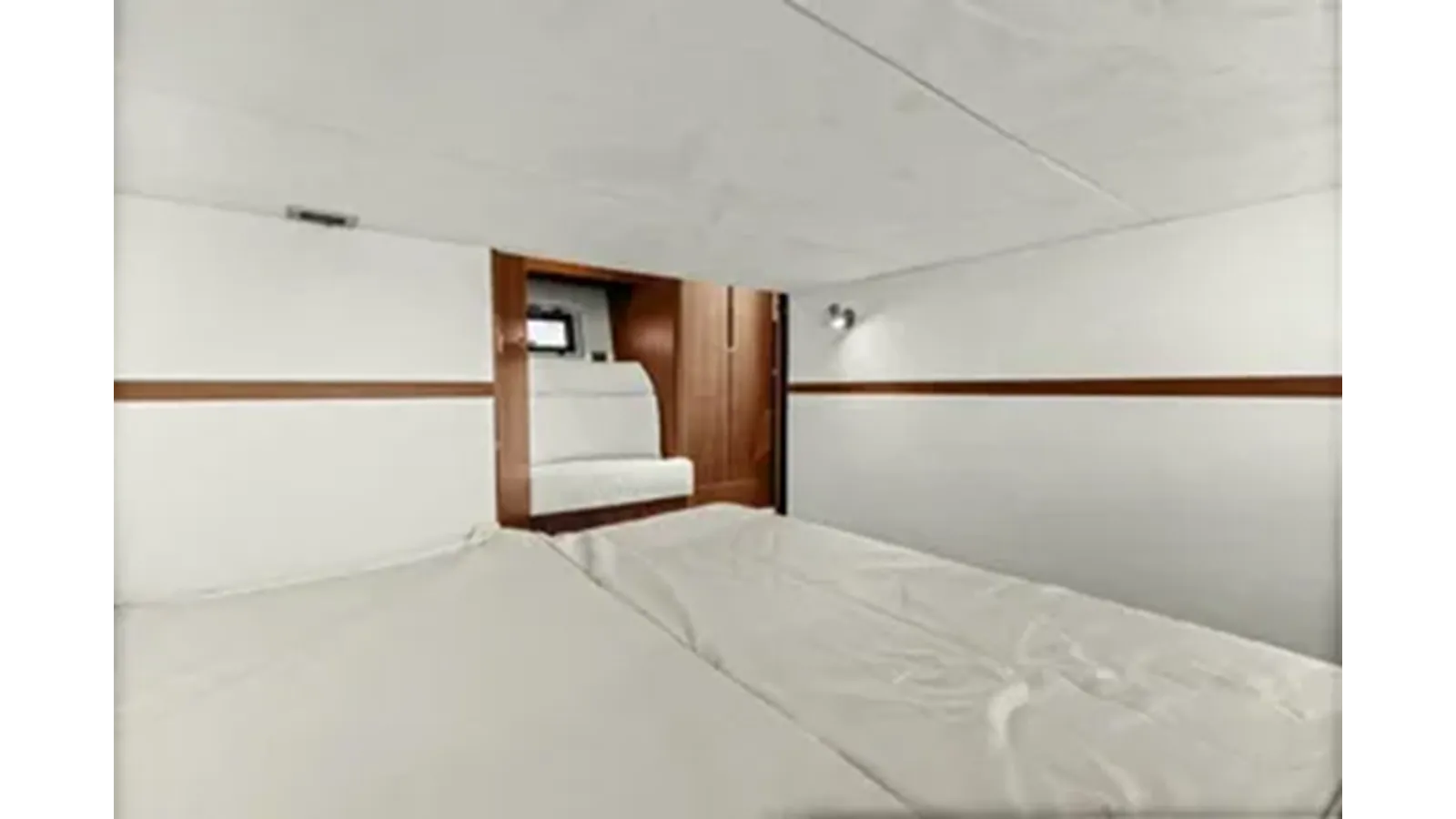 Купить BOARD ROOM 38