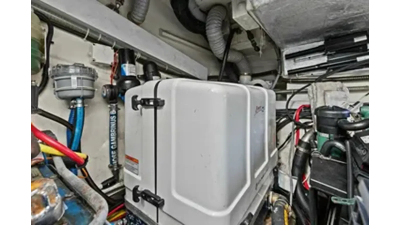 Купить яхту BOARD ROOM 2017 в Shestakov Yacht Sales