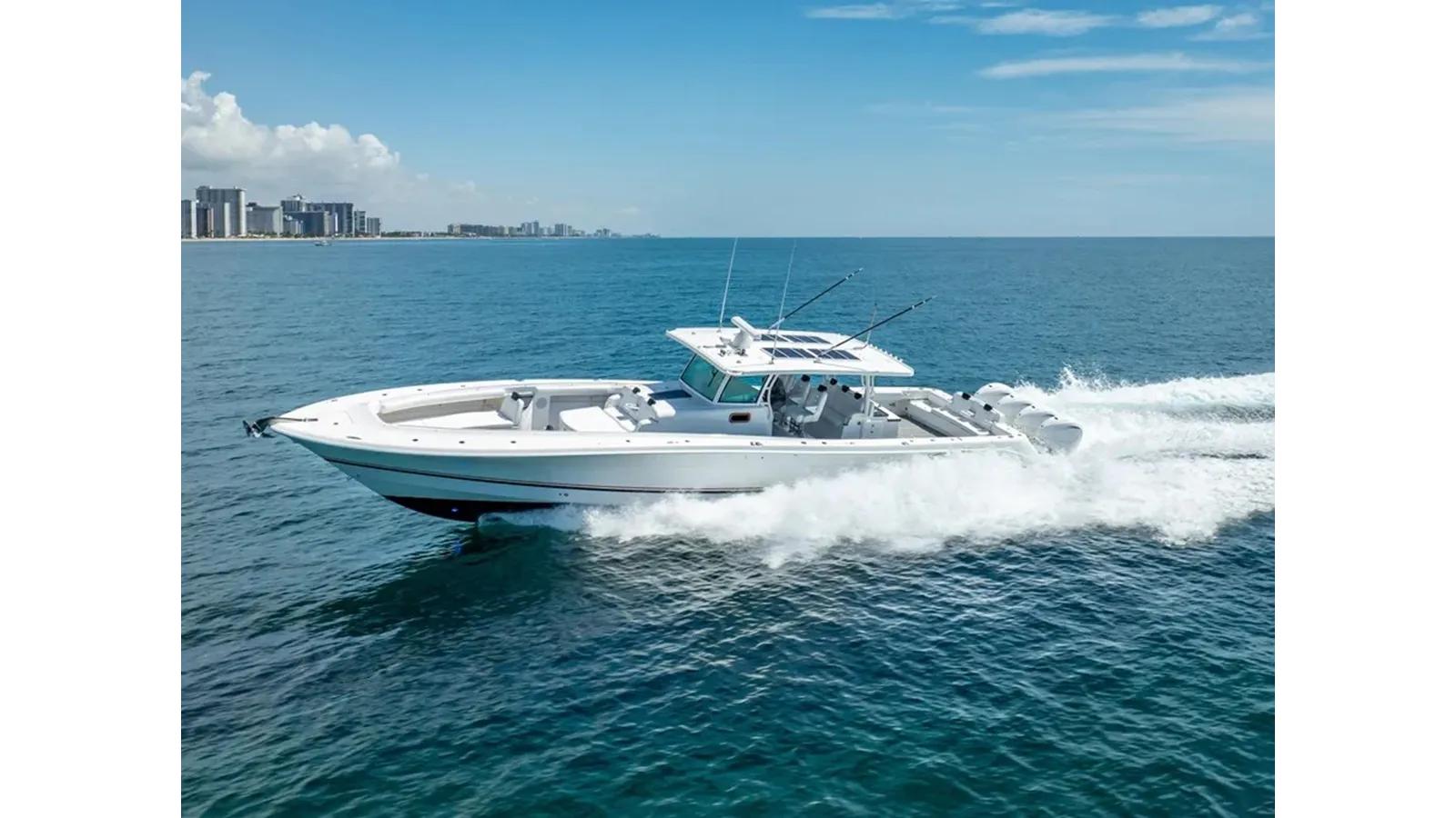 Buy a yacht DREAM CHASER 2019