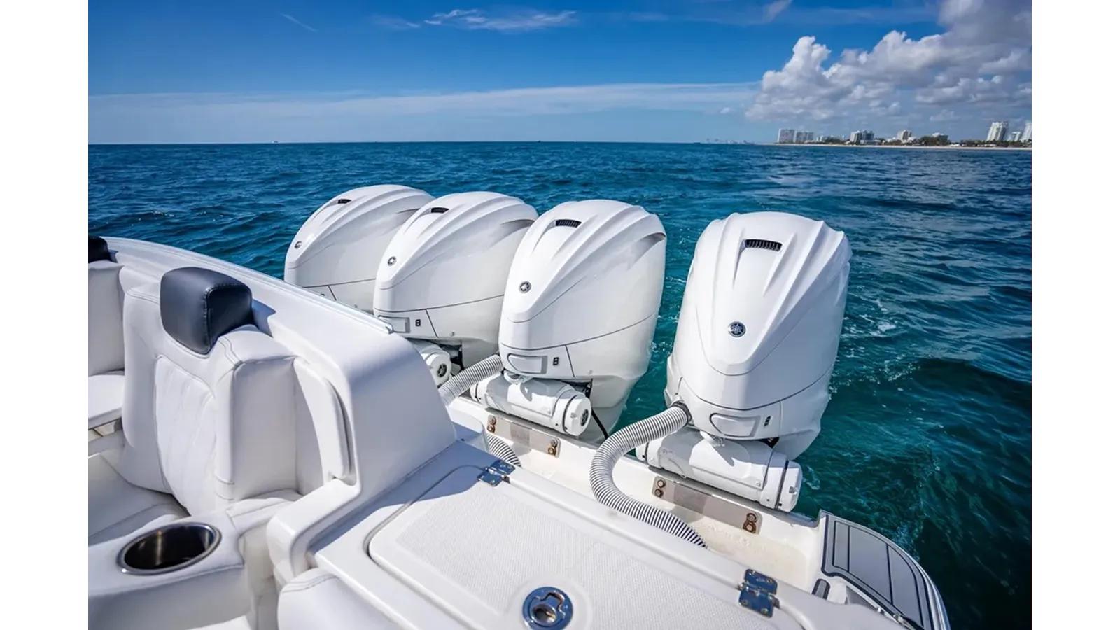 Buy a yacht DREAM CHASER 53 Suenos