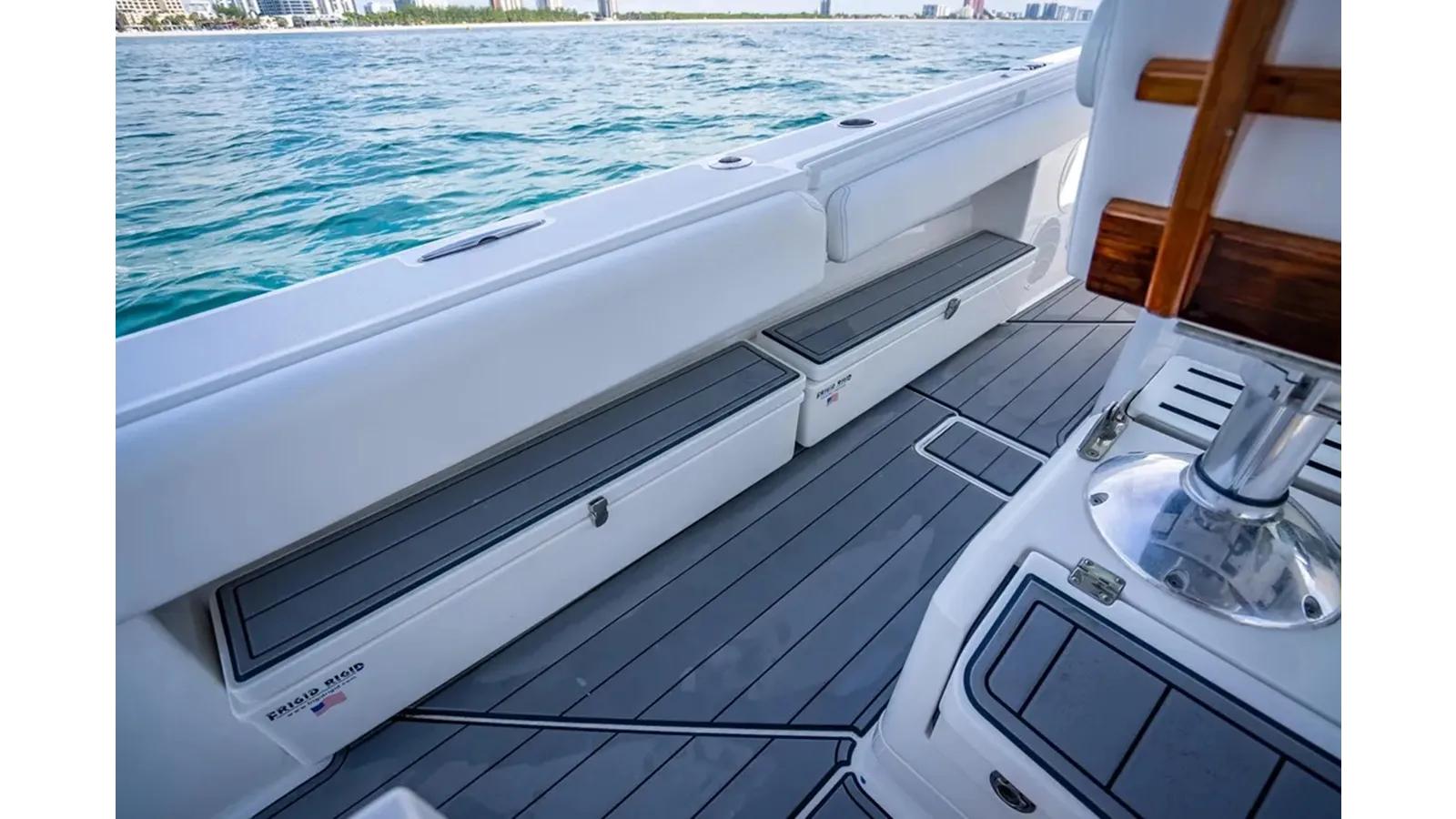 DREAM CHASER 53 price