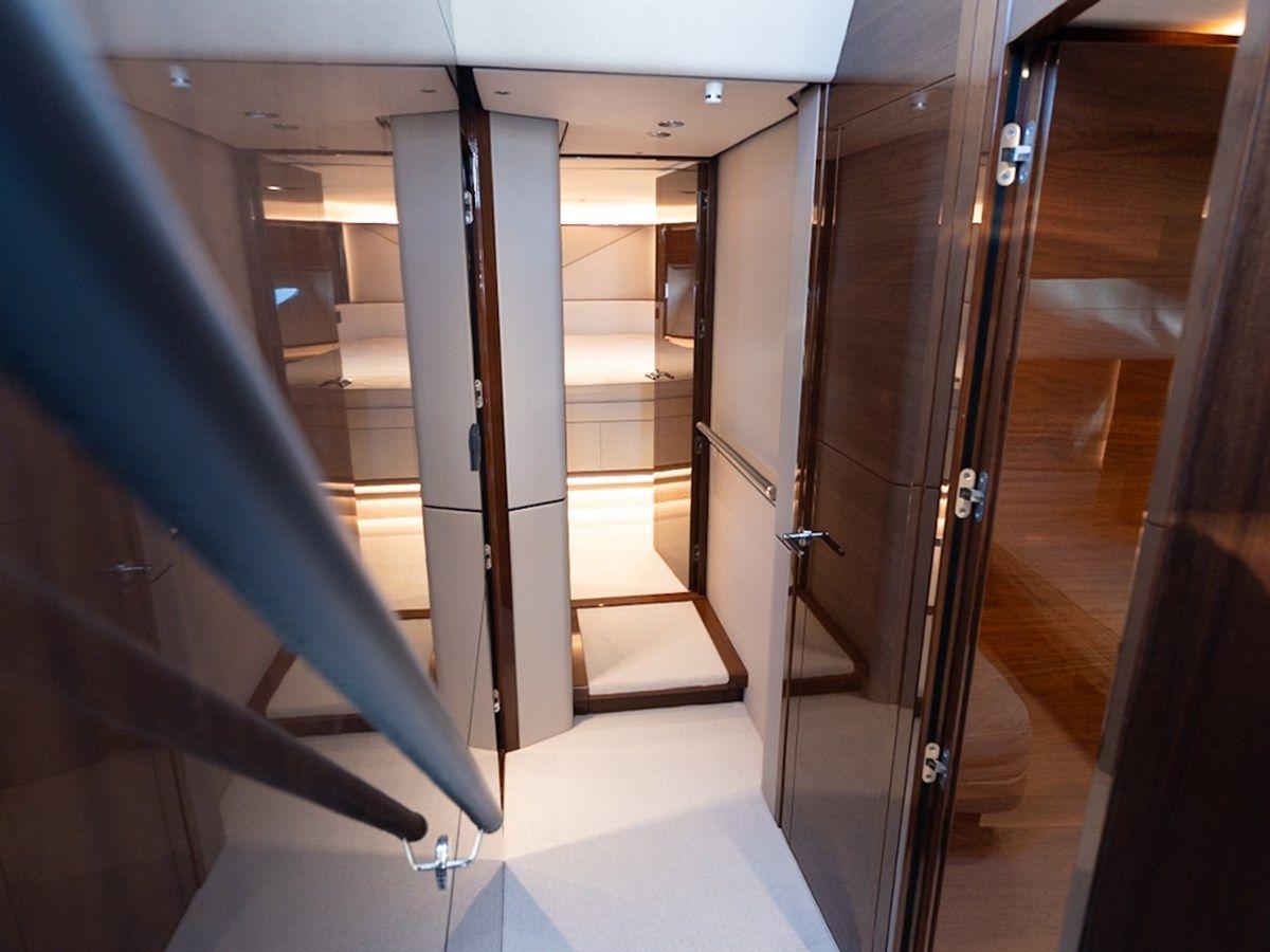 best yacht sales deals Princess S78 2021