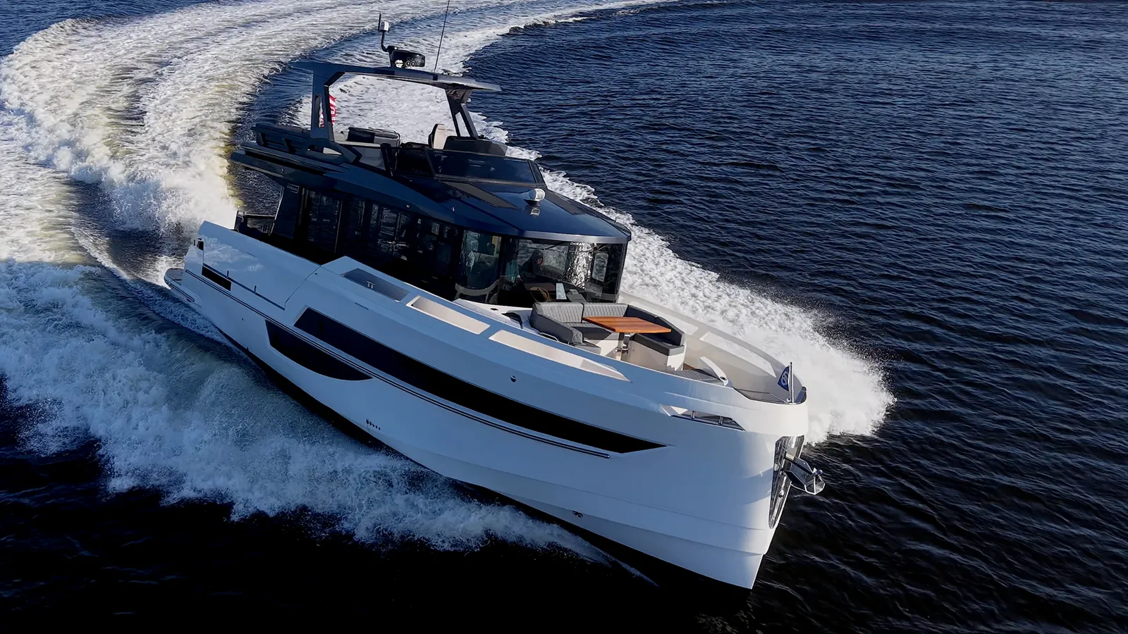 Лучшие предложения покупки яхты MONARCH - OKEAN YACHTS
