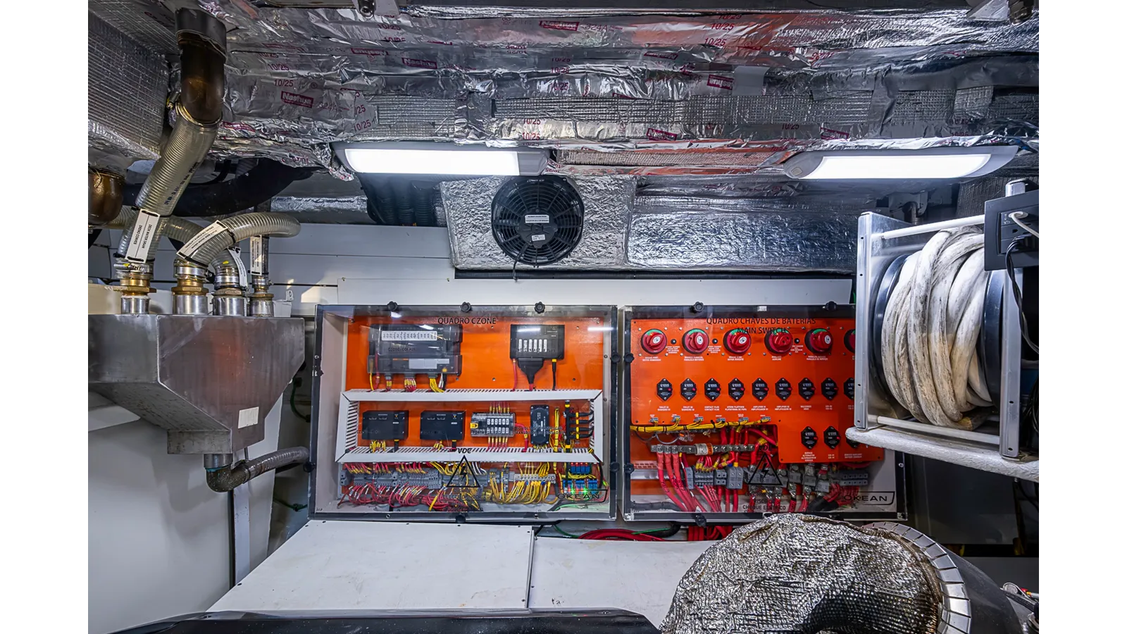 Стоимость яхты MONARCH 52