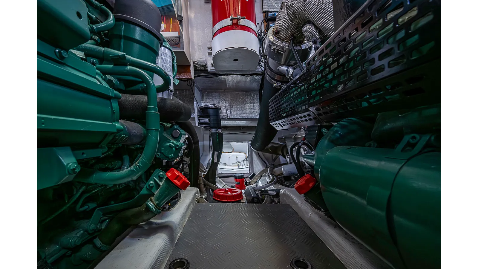 Продажа яхты MONARCH 52 Fly