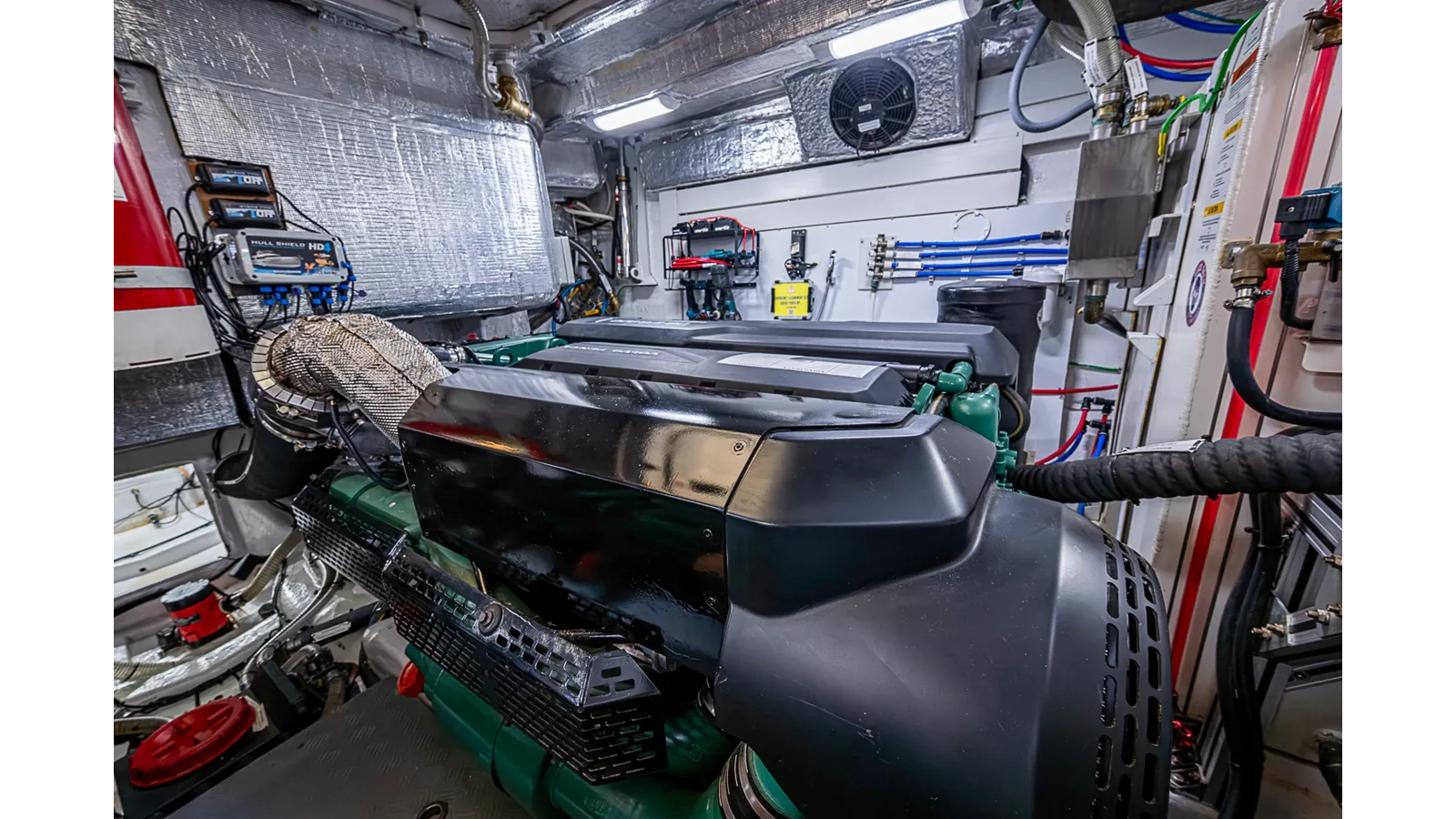 Купить яхту MONARCH в Shestakov Yacht Sales