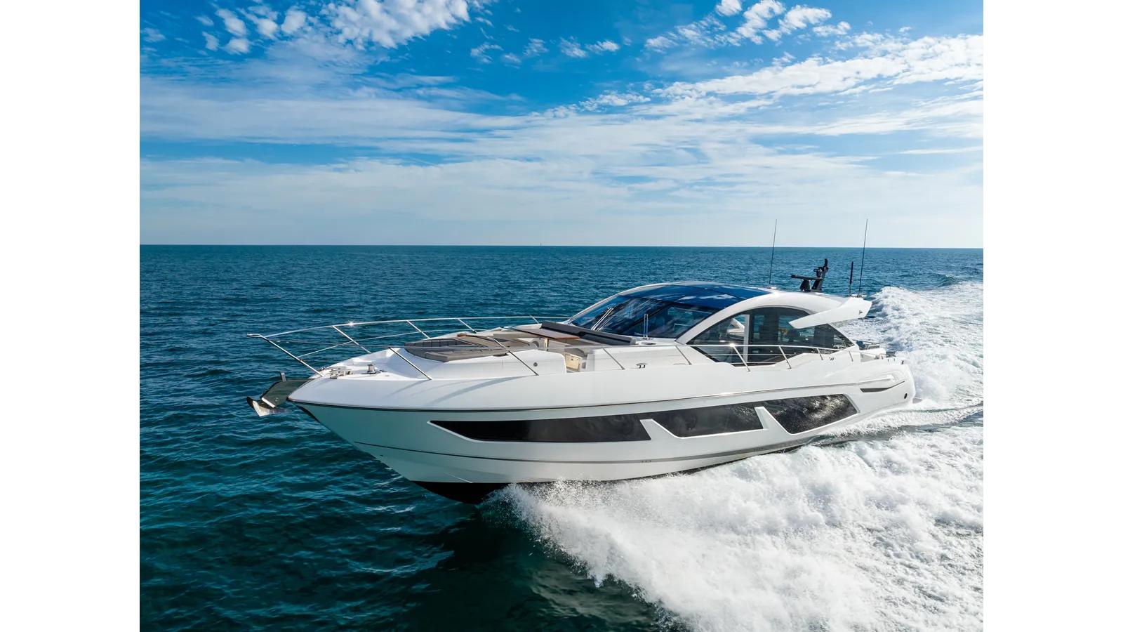 best yacht sales deals Below Deck - Sunseeker