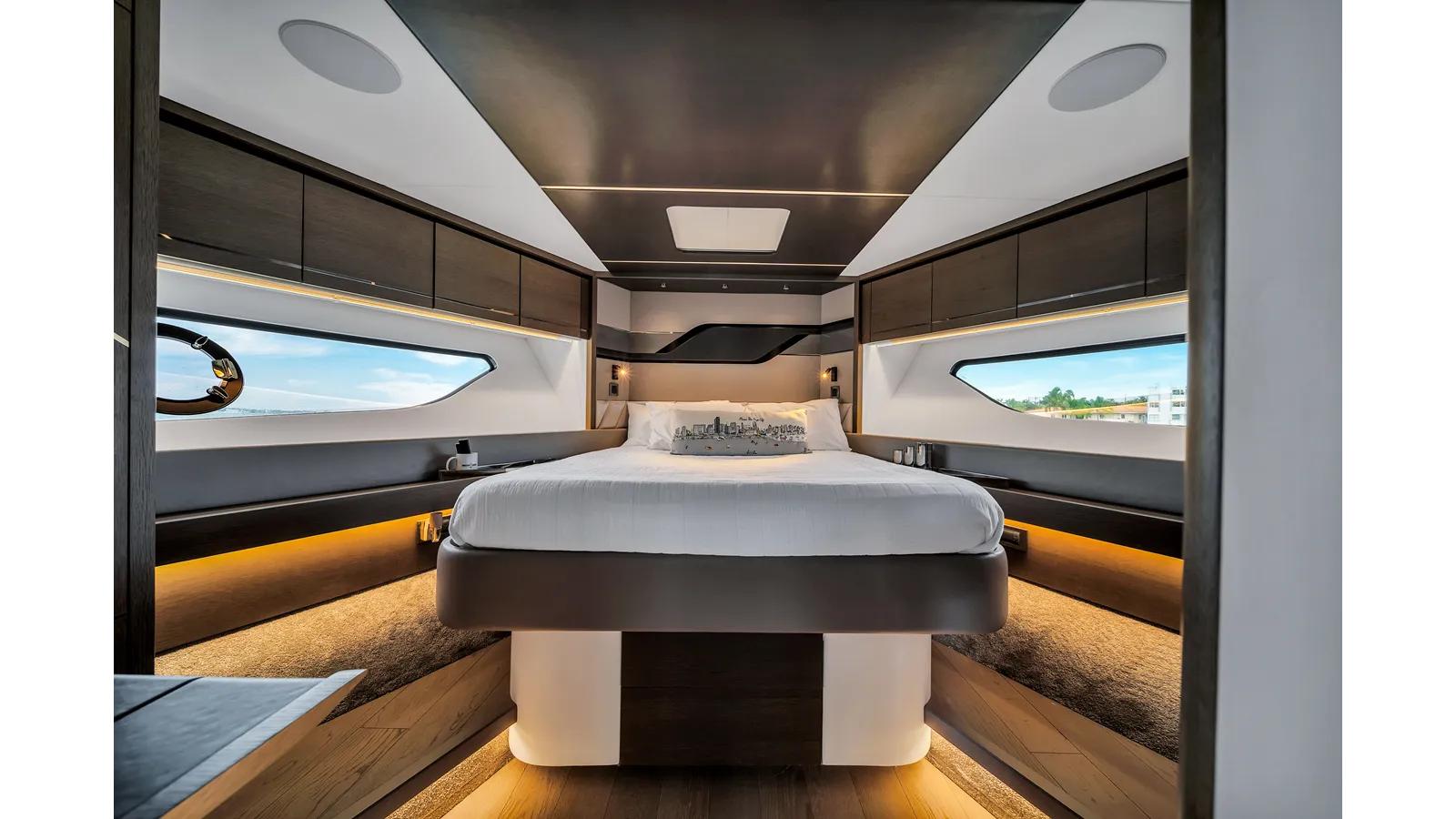 the best price on Below Deck Predator 74