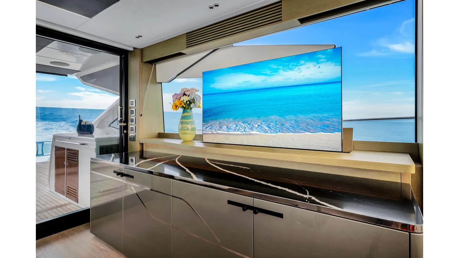 Below Deck - Sunseeker